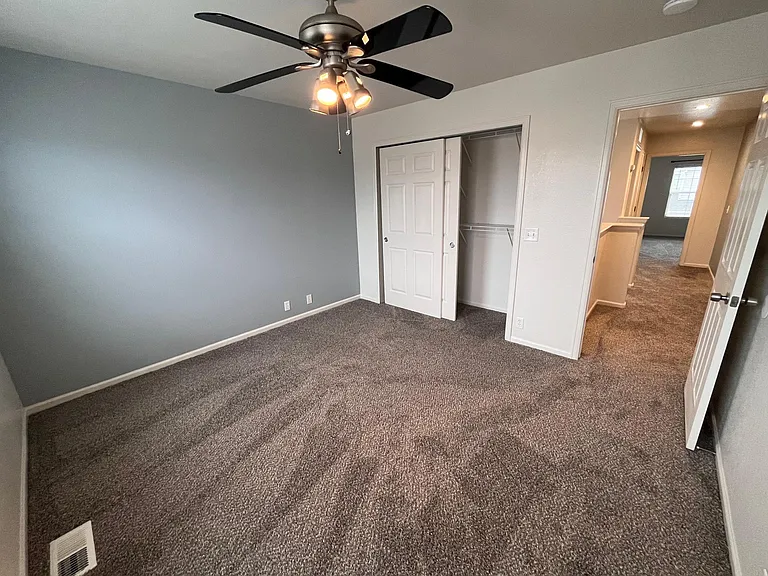 1888 Reilly Grv — Photo 46
