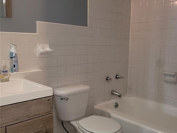 4th image of 90-14 91st Ave #2