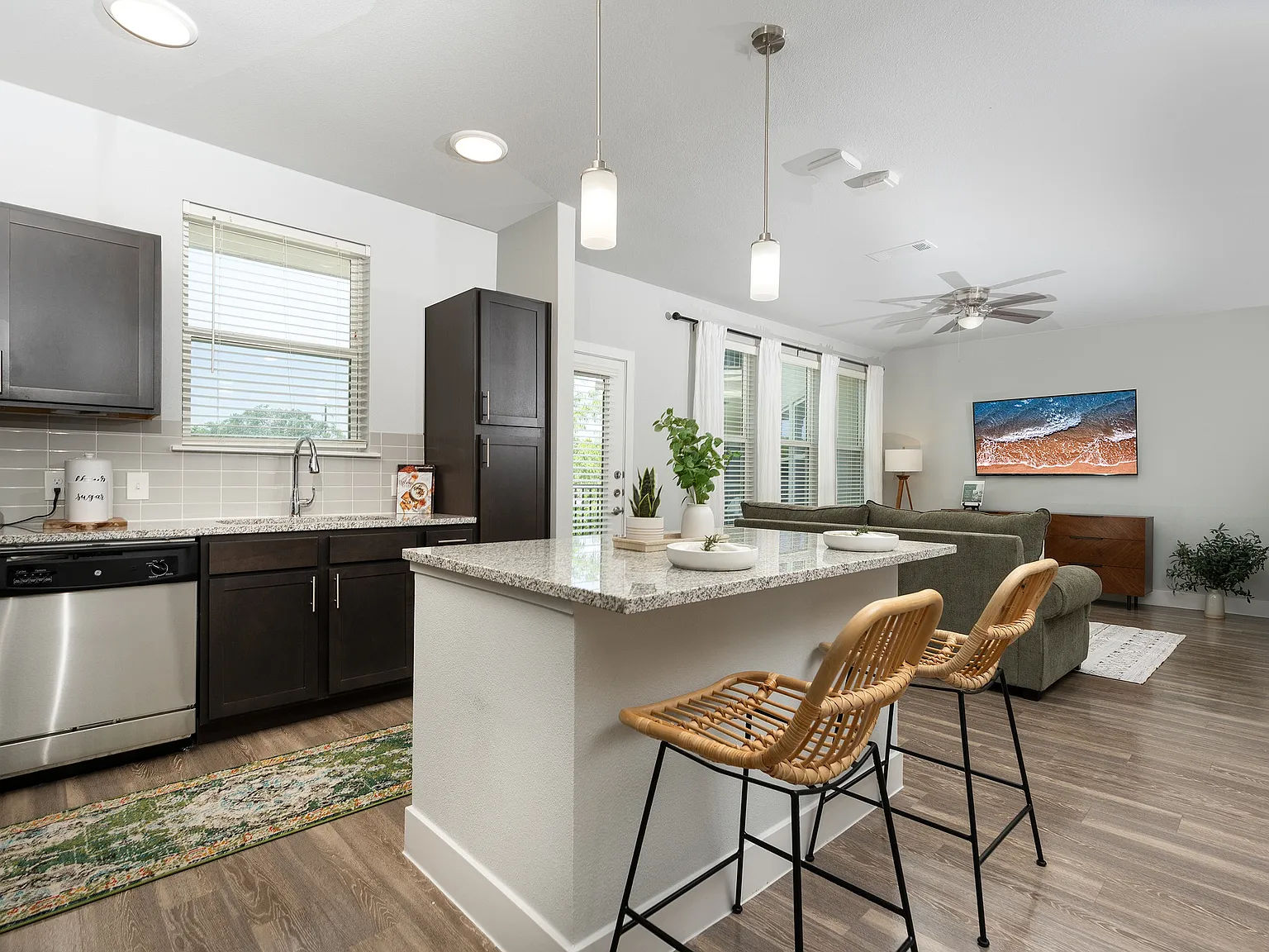 Sage Stone Oak 55+ Active Adult Apartment Homes — Photo 2