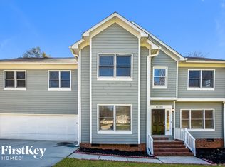11306 Quarterhorse Ct, Charlotte, NC 28215