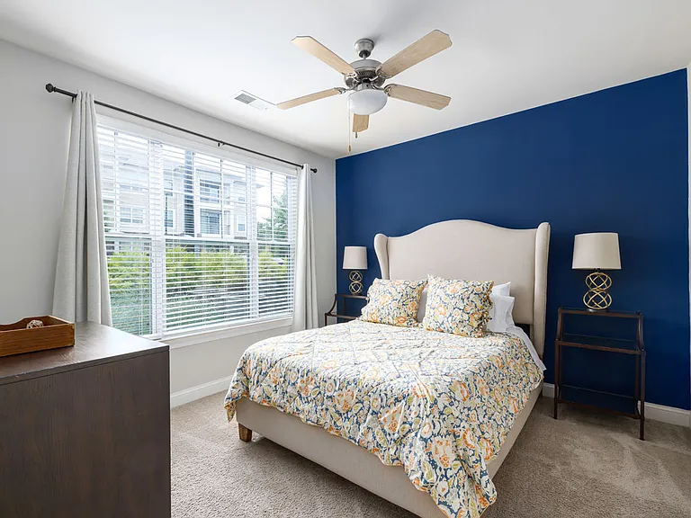 Parkside Place Apartments — Photo 43