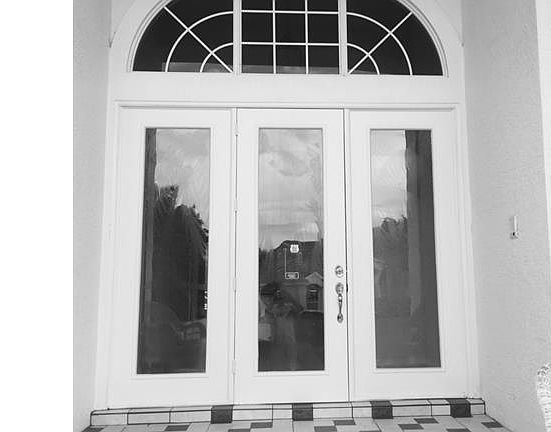 2nd image of 8711 Belle Meade Dr