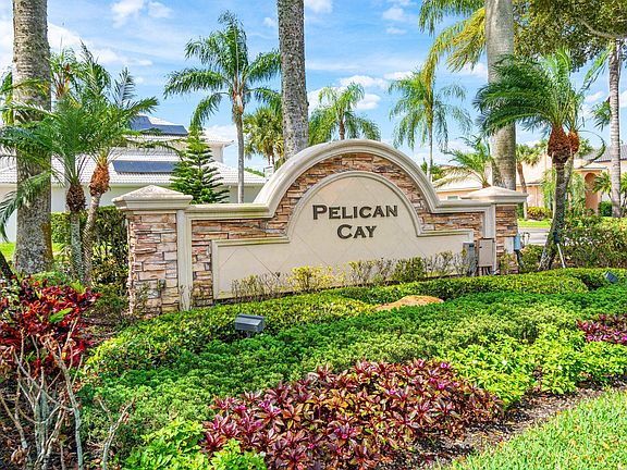 2nd image of 10889 Tamoron Lane