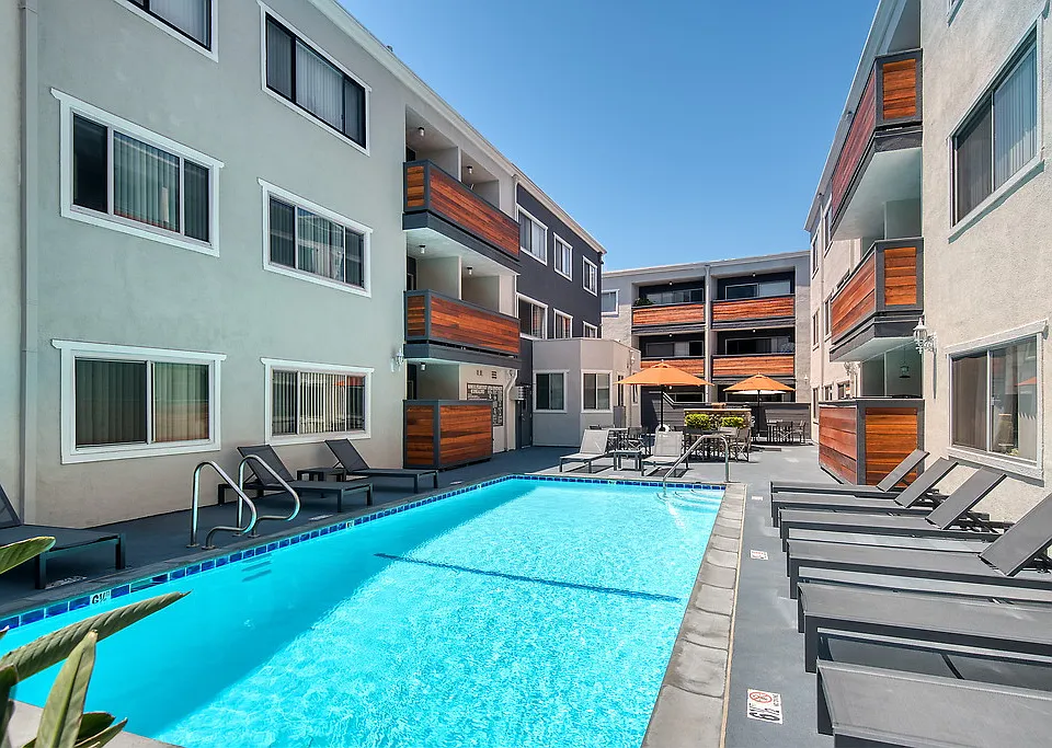The Village at Toluca Lake