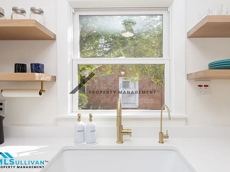 1803 Hillcrest Dr — Photo 11