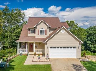 140 Hill St, Granite Falls, NC 28630
