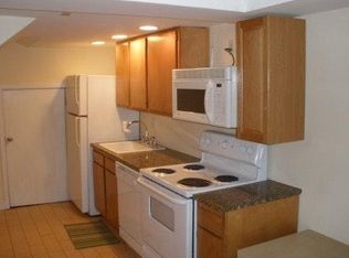 311 S 22nd St APT 1, Philadelphia, PA 19103