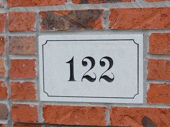 2nd image of 122 Blackwater Ln