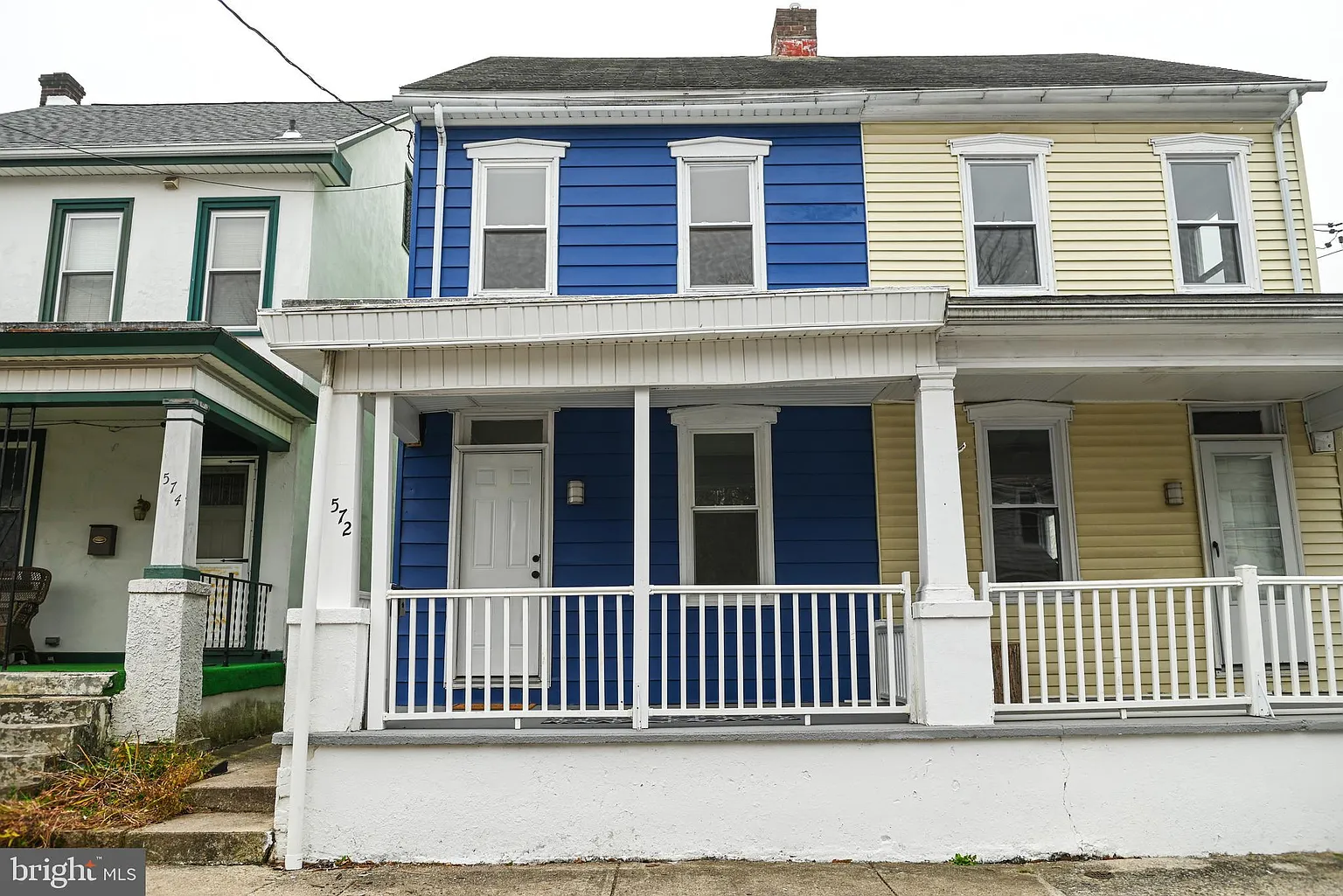 572 Jefferson Ave photo 1