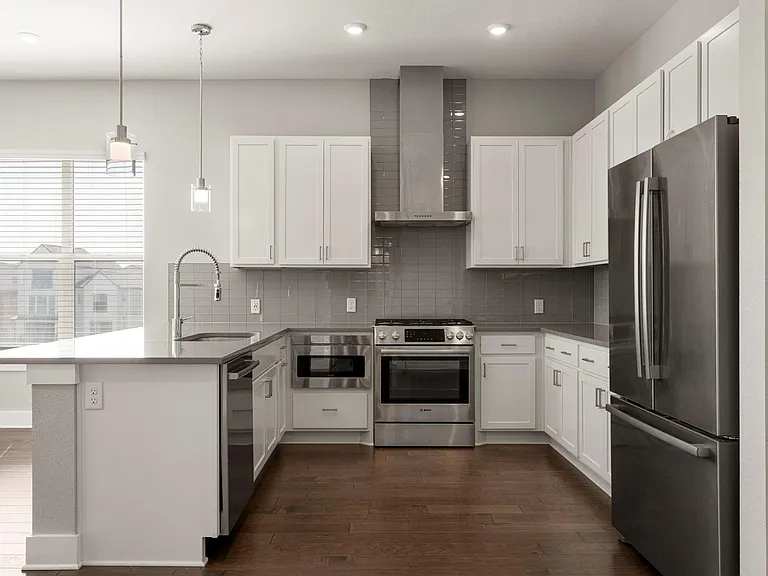 4501 Jackson Ave #5205 — Photo 6
