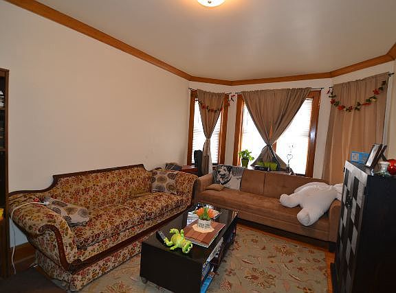 5th image of 3842 N Bernard St #2