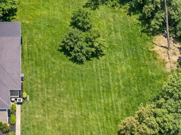 7516 W 140th Pl, Cedar Lake, IN 46303