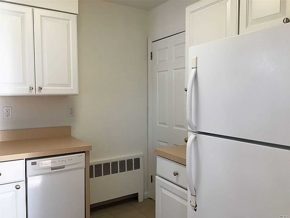 5th image of 122 Avenue C