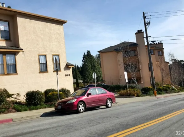 945 Fletcher Ln #A223, Hayward, CA 94544