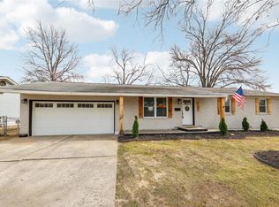 4301 Alad Dr, Alton, IL 62002