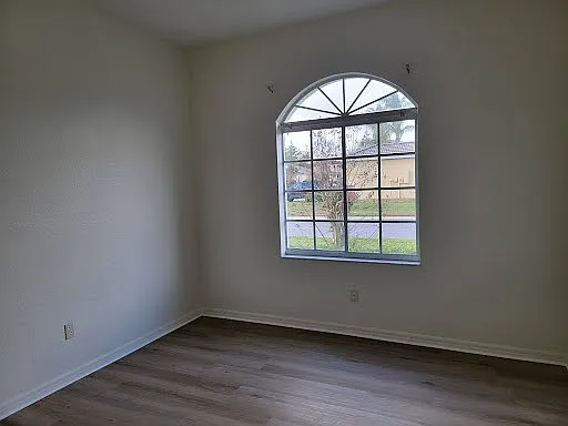 188 Ocean Bluff Dr — Photo 3
