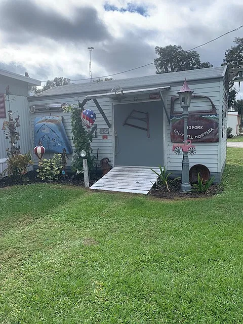 2 bed, 1050 sqft, $1,300 — Photo 4