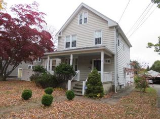 12 Connecticut Ave, Danbury, CT 06810