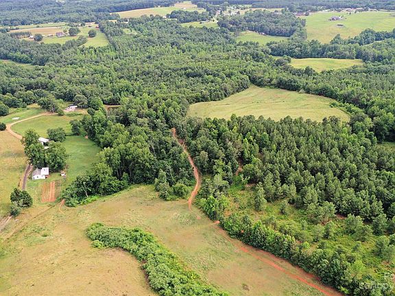 4th image of 244 Poverty Creek Farm Dr