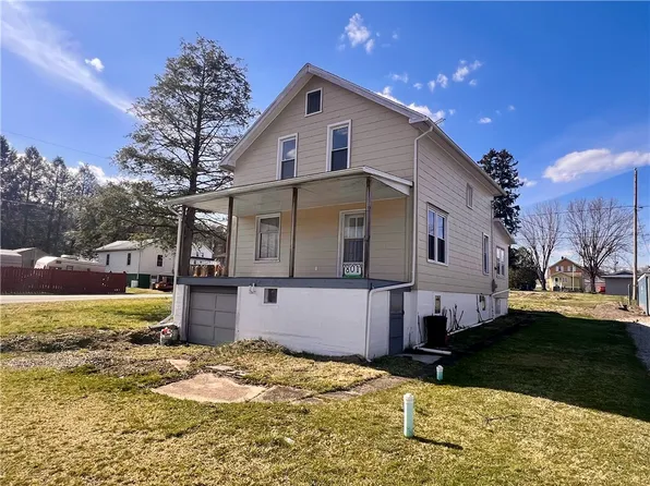 801 28th St, Blairsville, PA 15717