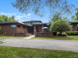 7508 Timberwood Ct, Ypsilanti, MI 48198