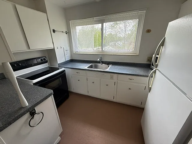 315 Baxter St #6 — Photo 5