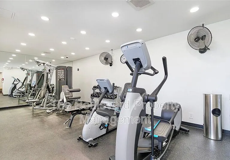 1717 Ala Wai Blvd #2508 — Photo 20