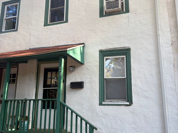 23 Mill St, Phoenixville, PA 19460 – 3-bedroom rental in Phoenixville