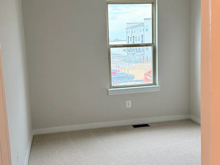 2108 Acadia Rd — Photo 7