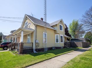 1320 44th St, Kenosha, WI 53140