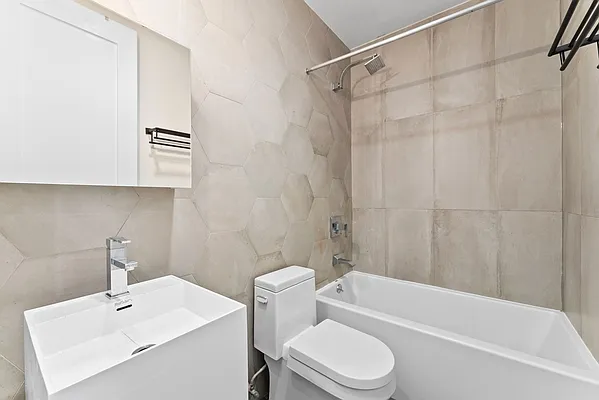 Rented by NOVO Living LLC | media 5