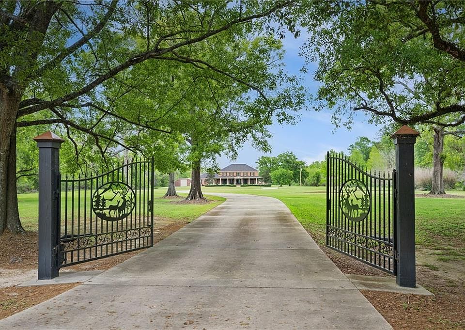 1st image of 47442 River Rd