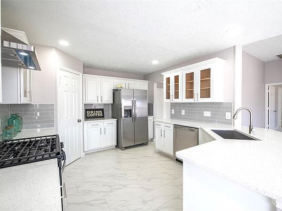 5th image of 3515 Fiorella Way