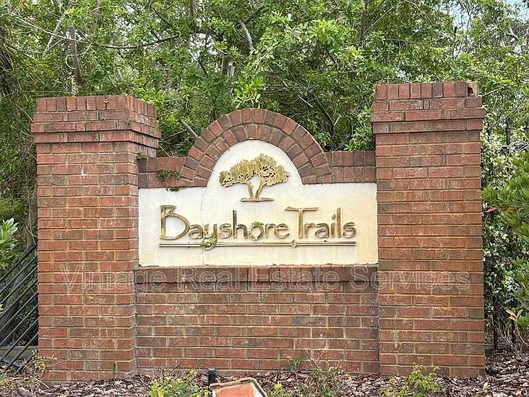 2856 Bayshore Trails Dr — Photo 31