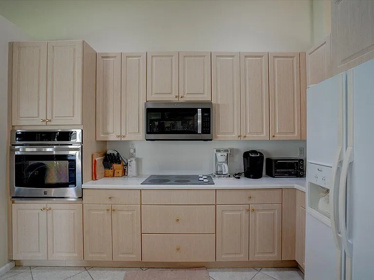 15323 Fiorenza Cir — Photo 21