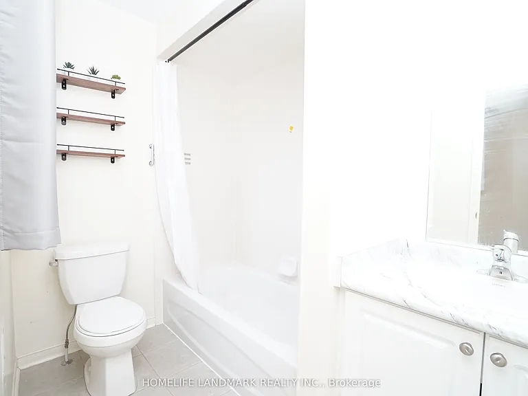 43 Odoardo Di Santo Cir — Photo 32