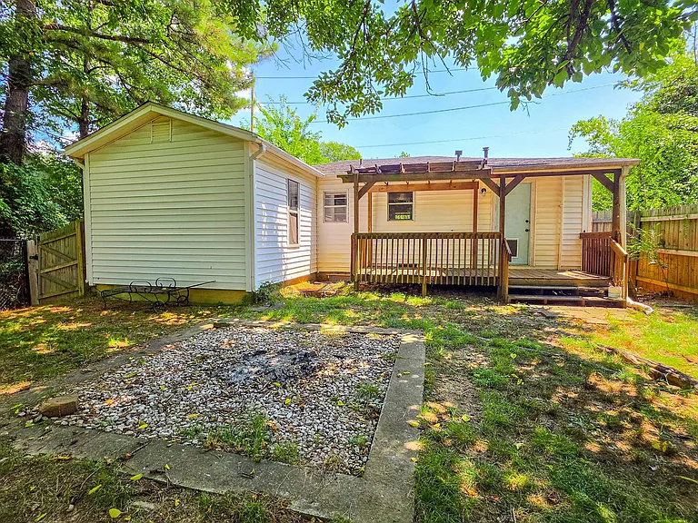 1505 N Garland Ave — Photo 16