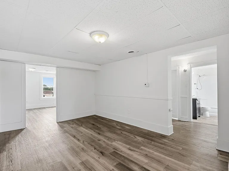 849 Manor St #851 — Photo 8