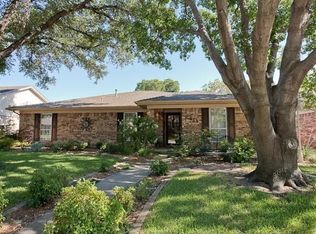 2410 Creekdale Dr, Garland, TX 75044