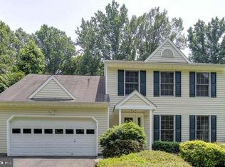 5484 Beechtree Dr, Warrenton, VA 20187