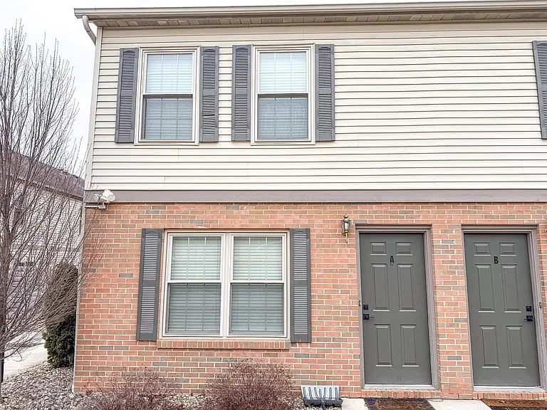 631 Pebble Place Dr #A — Photo 2