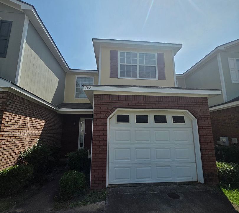 1st image of 147 Spring Rd