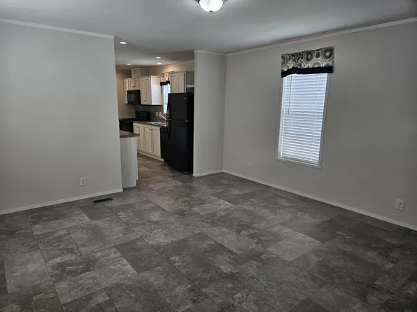 11789 Cascade Cir, Romeo, MI 48065