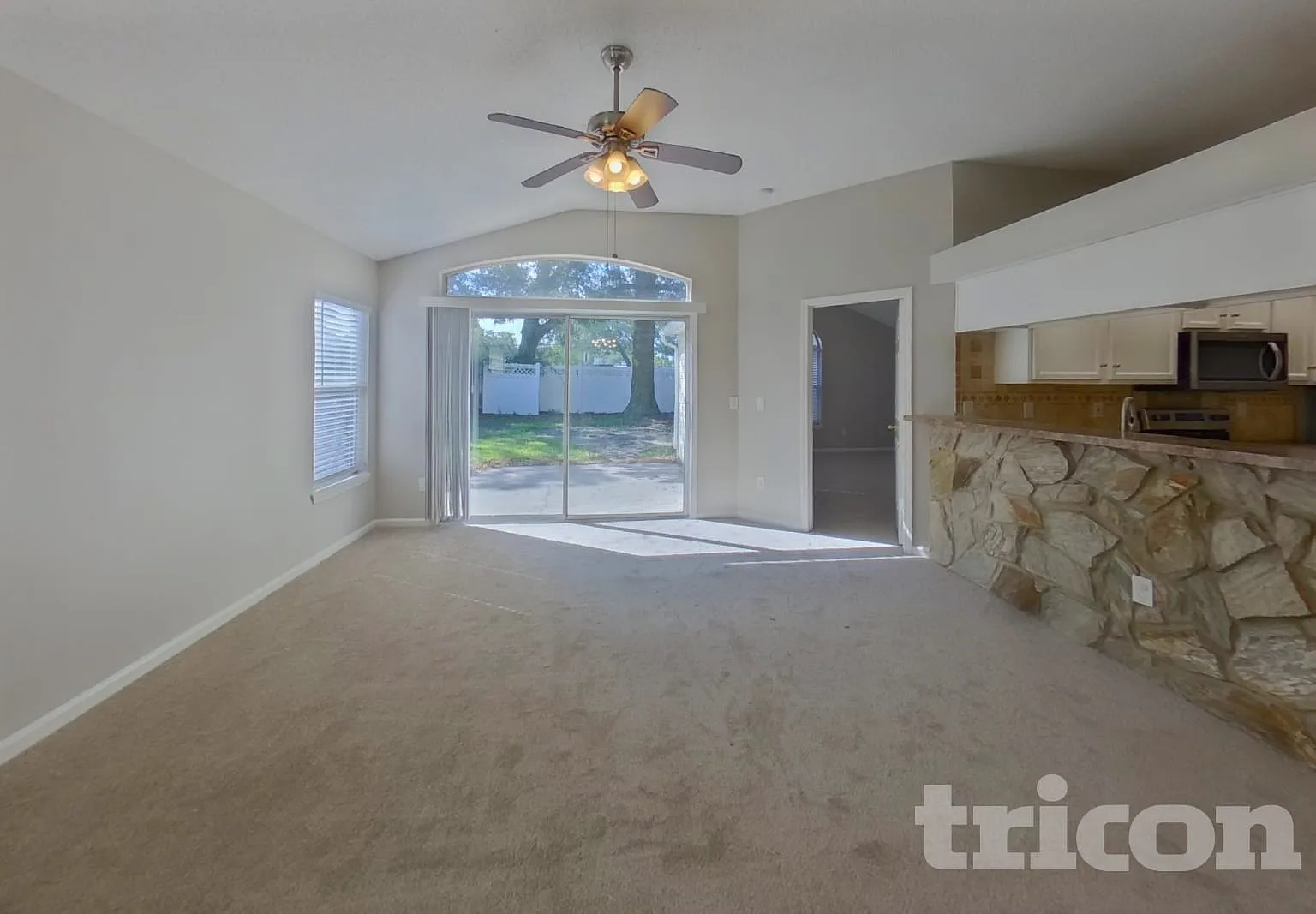 10432 Brookwood Bluff Road S Jacksonville FL — Photo 2