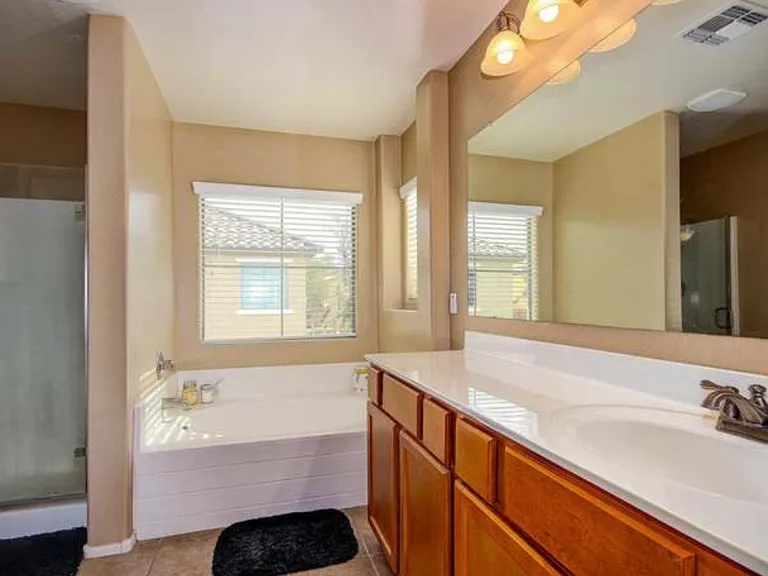 108 E Palomino Dr — Photo 19
