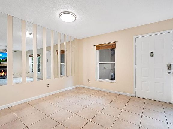 3rd image of 4810 S Semoran Blvd APT 302