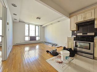 8220 Britton Ave #4A, Flushing, NY 11373