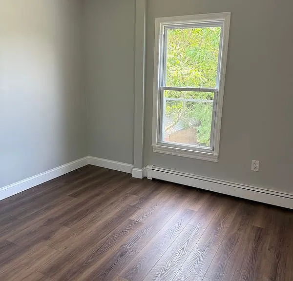 400 Greenwich Ave — Photo 18