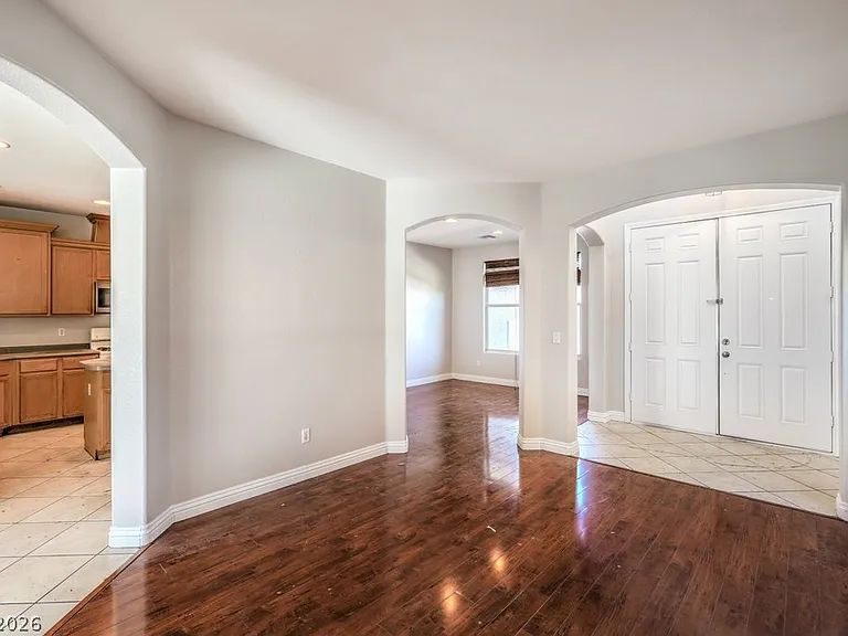 1213 Checkmark Ave — Photo 2