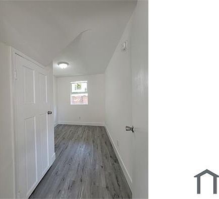 2nd image of 2804 S Norton Ave #280612